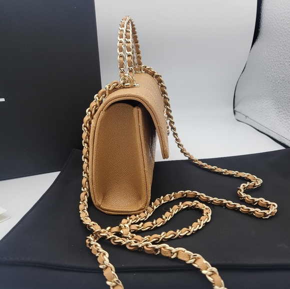 Brand new authentic Chanel 2023 kelly phone holder with chain and top handle - Picture 11 of 17